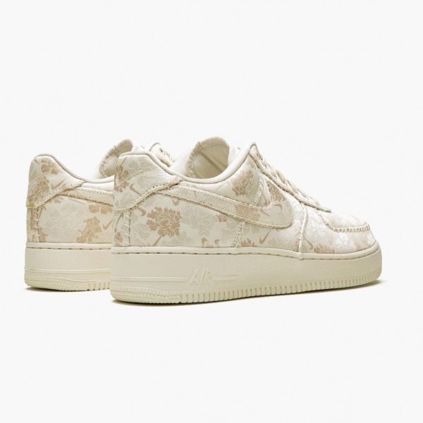 Blå  Nike Air Force 1 Low Satin Floral Pale Ivory AT4144 100 Dame/Herre Sneakers